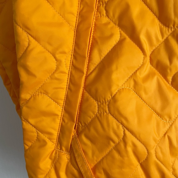 Columbia Sweet View Insulated Bomber size Medium NWT - Picture 6 of 6